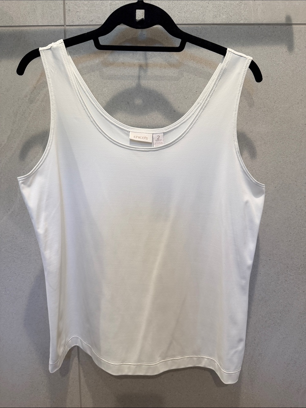 Chico's White Scoop Neck Tank